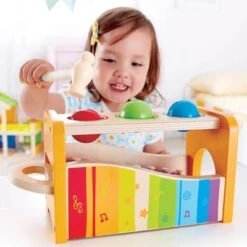 Hape Banc à Marteler Avec Xylophone -Bébé Rêves Promos Magasin banc a marteler avec xylophone 7