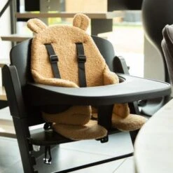 Childhome Coussin De Chaise Haute Teddy Beige -Bébé Rêves Promos Magasin coussin de chaise haute teddy beige 4