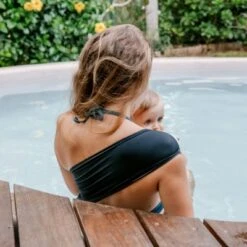 Echarpe De Portage Pour Activité Aquatique Aquabulle Noir (taille L 42/44) -Bébé Rêves Promos Magasin echarpe de portage pour activite aquatique aquabulle noir taille l 42 44 3