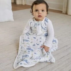 Aden + Anais Gigoteuse Légère En Mousseline De Coton Bio Outdoors TOG 1 (90 Cm) -Bébé Rêves Promos Magasin gigoteuse legere en mousseline de coton bio outdoors tog 1 90 cm 3