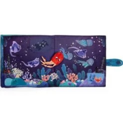 Moulin Roty Grand Livre D'activités En Tissu Les Aventures De Paulie 10 Moulin Roty Grand Livre D'activités En Tissu Les Aventures De Paulie -Bébé Rêves Promos Magasin grand livre d activites en tissu les aventures de paulie 3