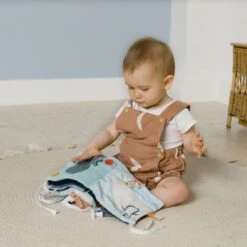 Livre D'éveil En Tissu 3 En 1 Océan -Bébé Rêves Promos Magasin livre d eveil en tissu 3 en 1 ocean 7