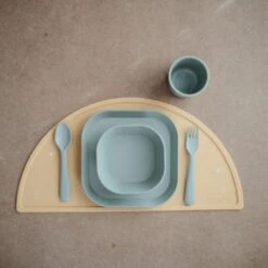 Mushie Lot De 2 Assiettes Carrées Sage -Bébé Rêves Promos Magasin lot de 2 assiettes carrees sage 6