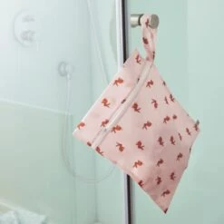 LÄSSIG Lot De 2 Sacs à Couches Imperméables Little Forest Lapin 9 LÄSSIG Lot De 2 Sacs à Couches Imperméables Little Forest Lapin -Bébé Rêves Promos Magasin lot de 2 sacs a couches impermeables little forest lapin 4