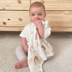 Aden + Anais Lot De 3 Langes En Coton Keep Rising (70 X 70 Cm) -Bébé Rêves Promos Magasin lot de 3 langes en coton keep rising 70 x 70 cm 6