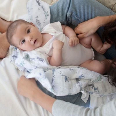 Aden + Anais Lot De 3 Langes En Coton Rising Star (70 X 70 Cm) 2 Aden + Anais Lot De 3 Langes En Coton Rising Star (70 X 70 Cm) – Image 2