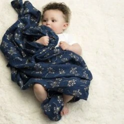 Aden + Anais Lot De 3 Maxi Langes Métalliques Gold Deco (120 X 120 Cm) -Bébé Rêves Promos Magasin lot de 3 maxi langes metalliques gold deco 120 x 120 cm 3