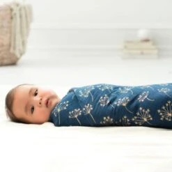 Aden + Anais Lot De 3 Maxi Langes Métalliques Gold Deco (120 X 120 Cm) -Bébé Rêves Promos Magasin lot de 3 maxi langes metalliques gold deco 120 x 120 cm 5