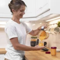 BabyMoov Lot De 8 Pots De Conservation En Verre Babybols + Livret De Recettes -Bébé Rêves Promos Magasin lot de 8 pots de conservation en verre babybols livret de recettes 8