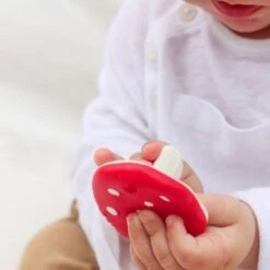 Mini Jouet De Dentition En Latex Spotty Le Champignon Chewy To Go -Bébé Rêves Promos Magasin mini jouet de dentition en latex spotty le champignon chewy to go 7
