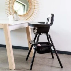 Childhome Panier De Rangement Mesh Pour Chaise Haute Evolu Noir -Bébé Rêves Promos Magasin panier de rangement mesh pour chaise haute evolu noir 3