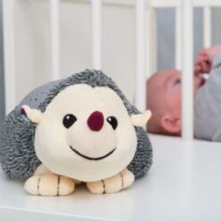ZAZU Projecteur D'ambiance Harry Le Hérisson -Bébé Rêves Promos Magasin projecteur d ambiance harry le herisson 5