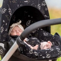 Dooky Protection Pour Sangles De Siège Auto Universel Romantic Leaves Noir -Bébé Rêves Promos Magasin protection pour sangles de siege auto universel romantic leaves noir 5