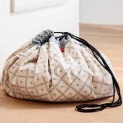 Play&Go Sac à Jouets 2 En 1 Printed Colors Geo Vert -Bébé Rêves Promos Magasin sac a jouets 2 en 1 printed colors geo vert 5