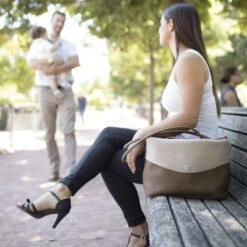 Sac à Langer Multifonctions Lea's Bag En Cuir Vegan -Bébé Rêves Promos Magasin sac a langer multifonctions lea s bag en cuir vegan 6