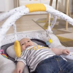 Badabulle Tapis D'éveil Avec Arches Et Réducteur Moonlight 10 Badabulle Tapis D'éveil Avec Arches Et Réducteur Moonlight -Bébé Rêves Promos Magasin tapis d eveil avec arches et reducteur moonlight 5