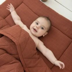 Trixie Tapis De Parc Bliss Rust (75 X 95 Cm) 9 Trixie Tapis De Parc Bliss Rust (75 X 95 Cm) -Bébé Rêves Promos Magasin tapis de parc bliss rust 75 x 95 cm 4