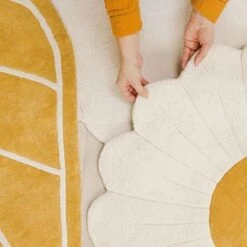 Tapis Feuille D'automne Jaune (150 X 90 Cm) 5 Tapis Feuille D'automne Jaune (150 X 90 Cm) -Bébé Rêves Promos Magasin tapis feuille d automne jaune 150 x 90 cm 3