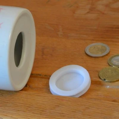 Tirelire Enfant Avion Bleue (personnalisable) 4 Tirelire Enfant Avion Bleue (personnalisable) – Image 4